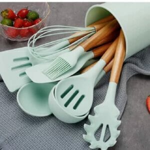 Kitchen utensils 1